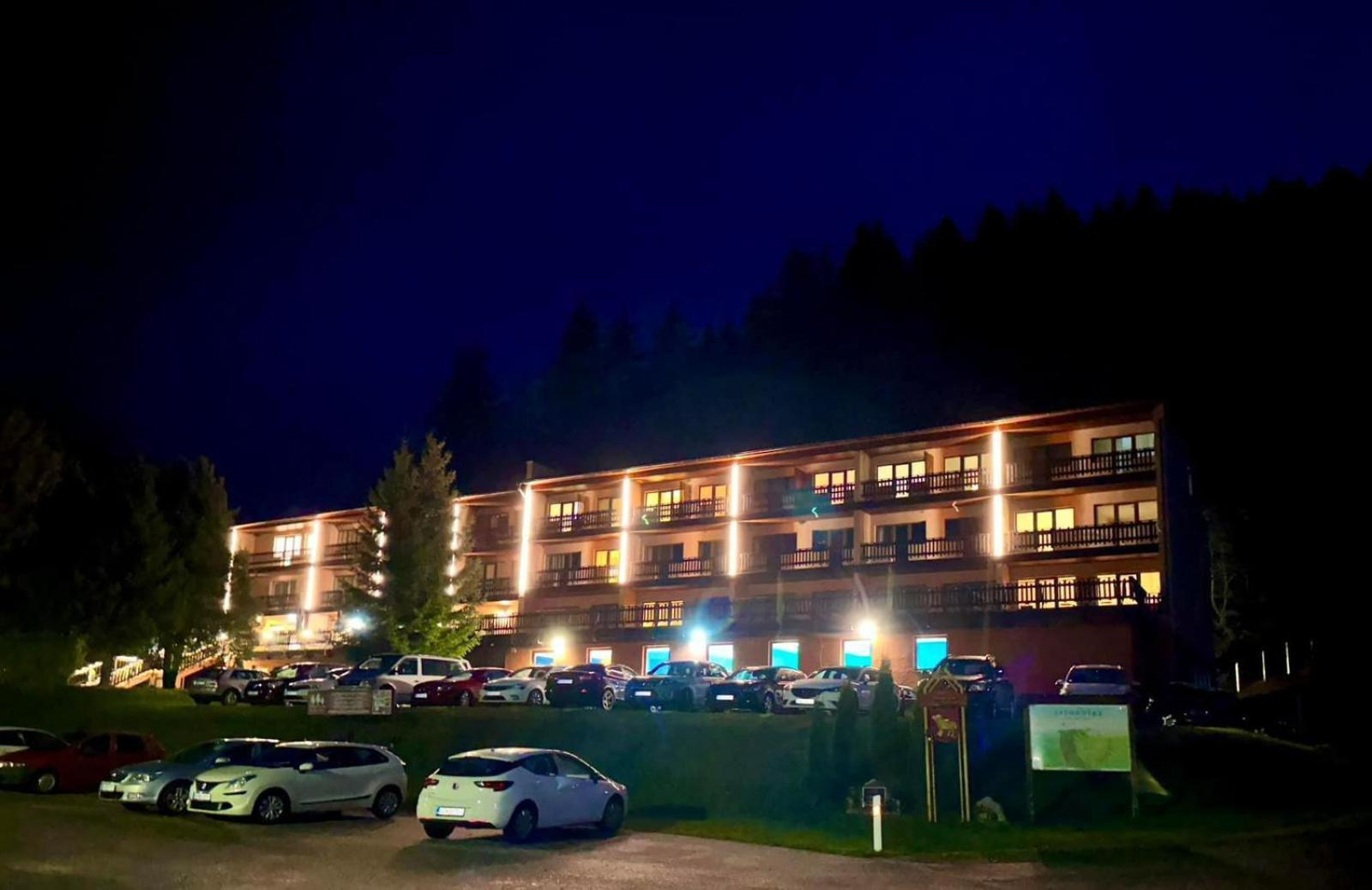 Horsky Hotel Podjavornik Papradno Exterior photo